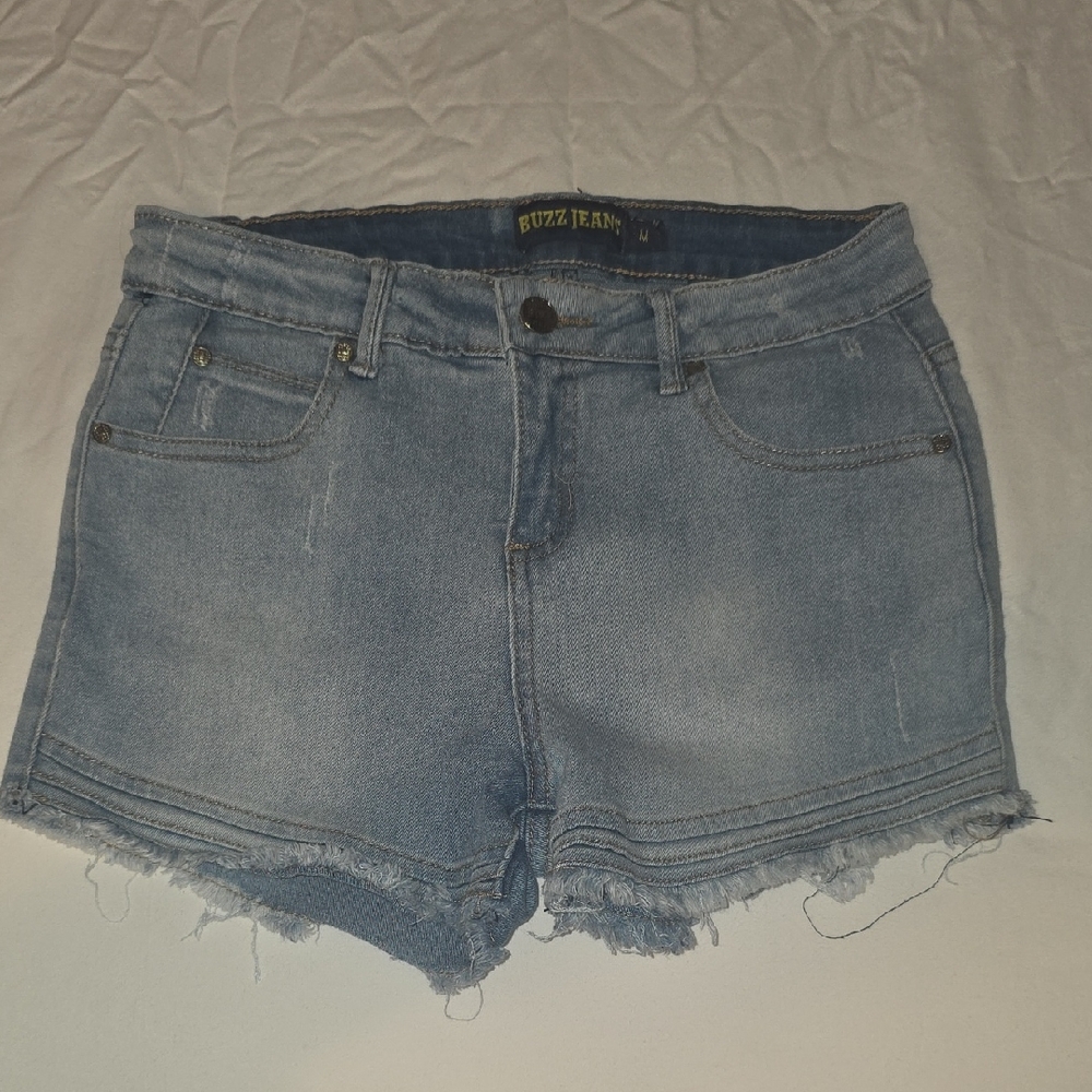 Buzz Jeans Women's Light Blue Frayed Denim Shorts
